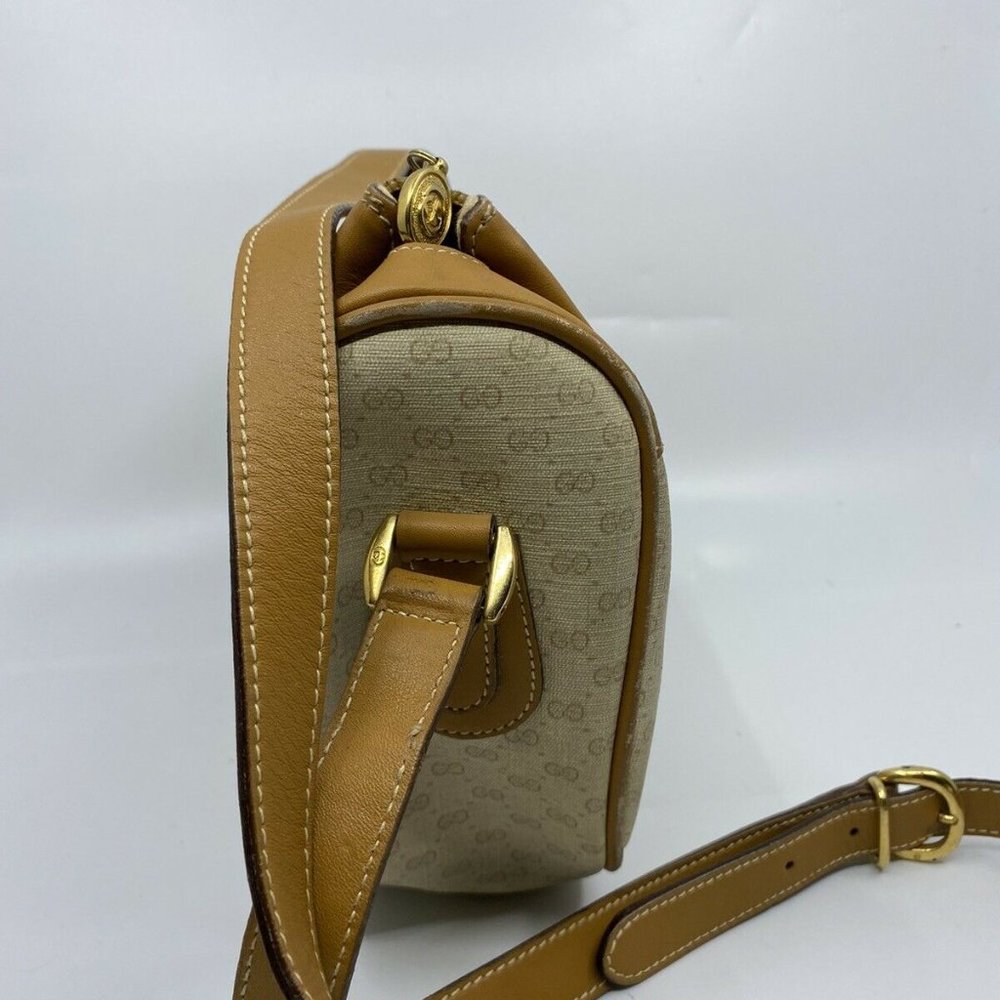 GUCCI Vintage Beige Coated Canvas/ Leather Crossbo - Picture 2 of 12